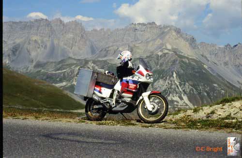 02_French_Alps_enjoying_view