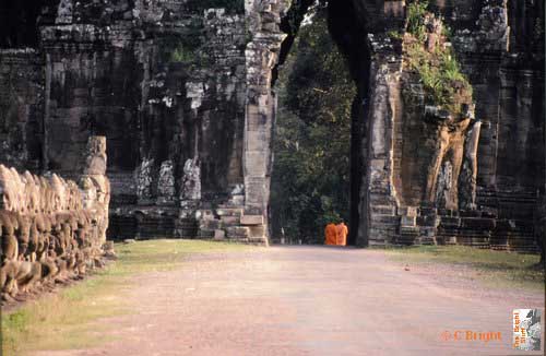 03_Cambodia_Angkor_Wat_Elephant_Gate