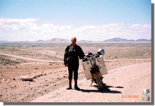 239_On_the_road_Namibia