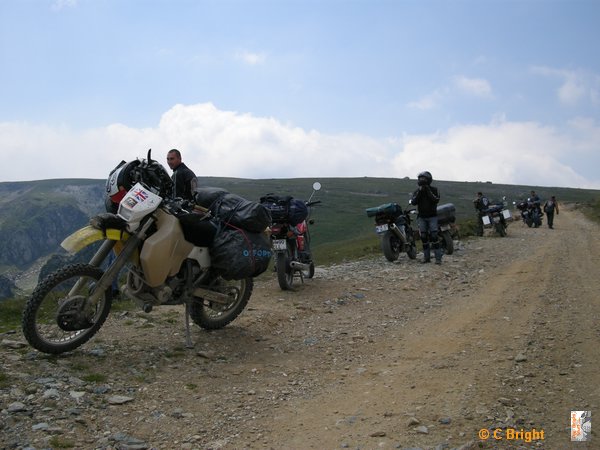 romania_2008_85_fellow_bikers.JPG